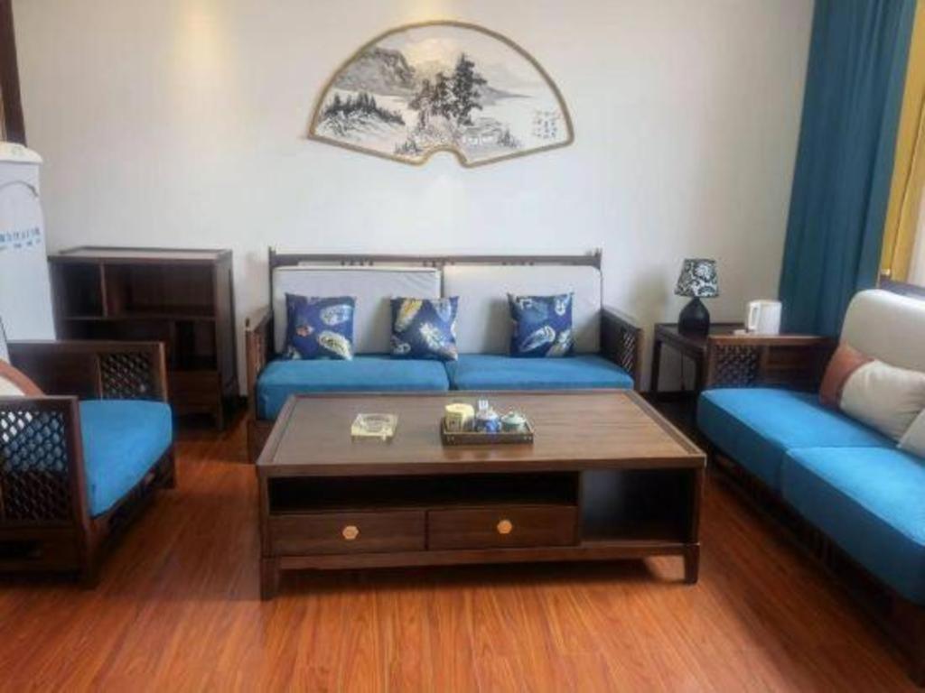 Dali Four Seasons Hostel Экстерьер фото