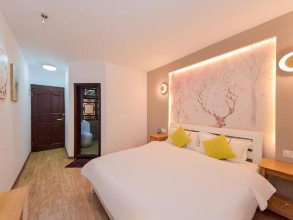 Dali Four Seasons Hostel Экстерьер фото