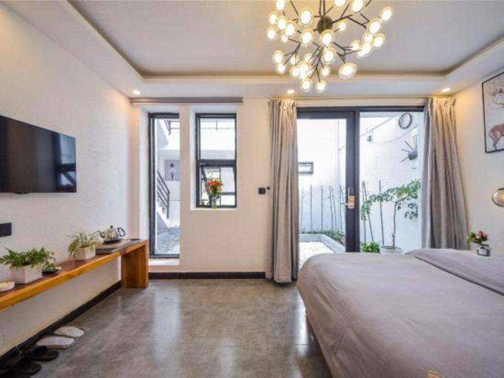 Dali Four Seasons Hostel Экстерьер фото